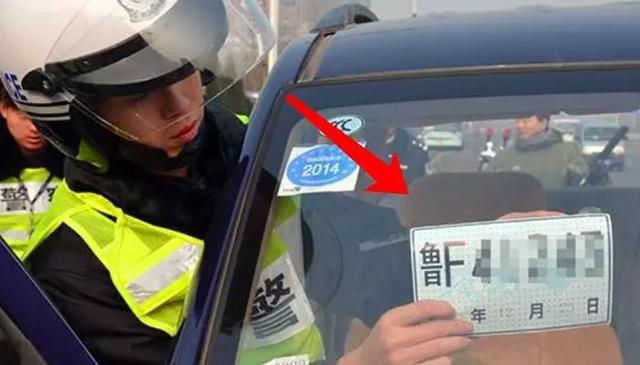 交警下达死命令：即日起，车上没这个东西，新车旧车统统扣12分！
